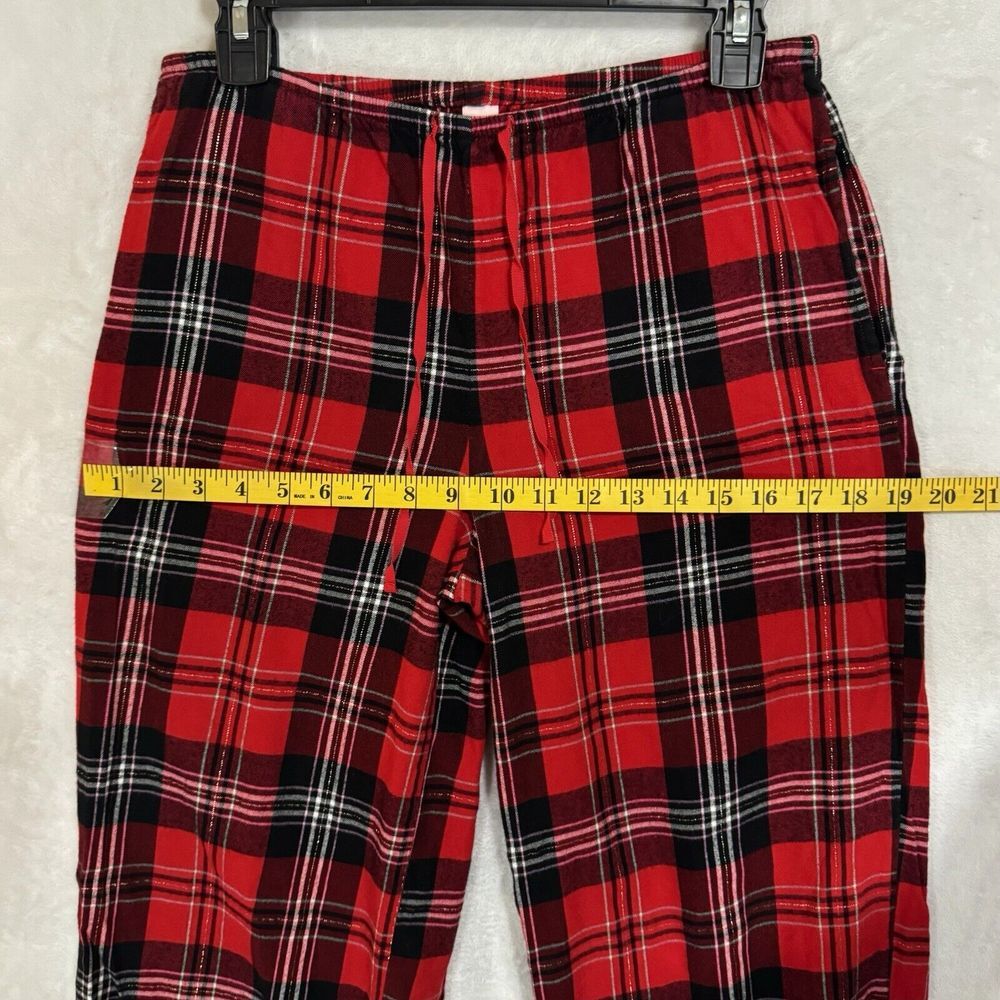 Victoria's Secret Flannel Pajama Set Size XS Red Gold Long Sleeve Pants Pockets - Picture 12 of 16